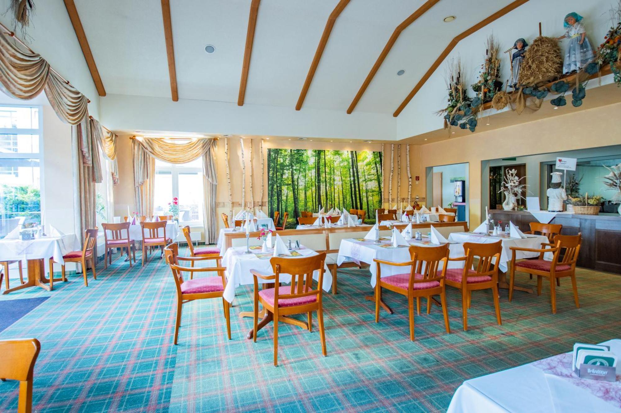 Ferien Hotel Spree-Neisse Neuhausen  Bagian luar foto