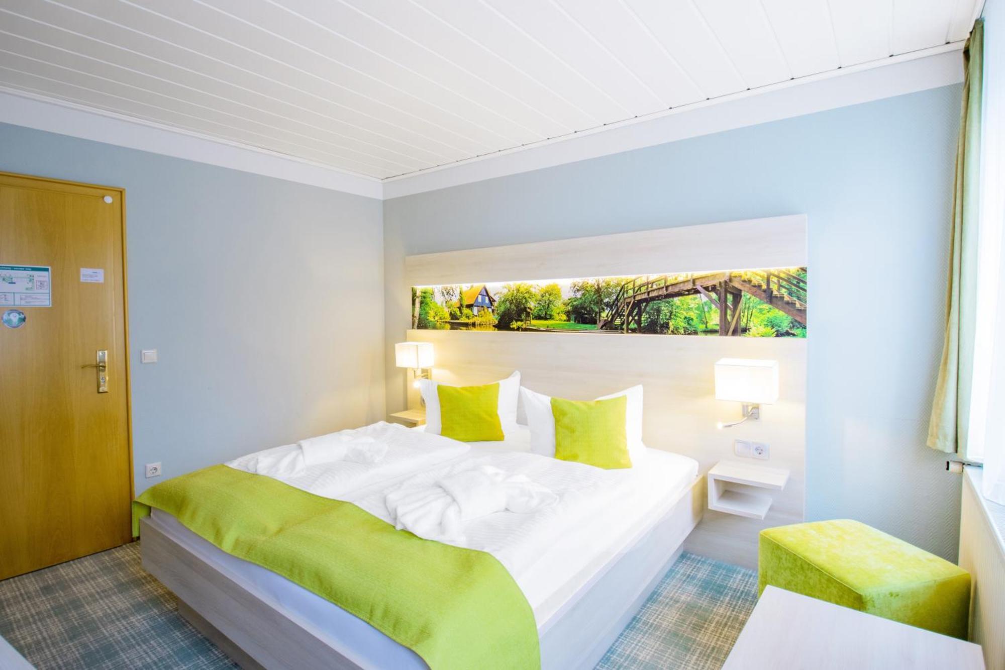 Ferien Hotel Spree-Neisse Neuhausen  Bagian luar foto