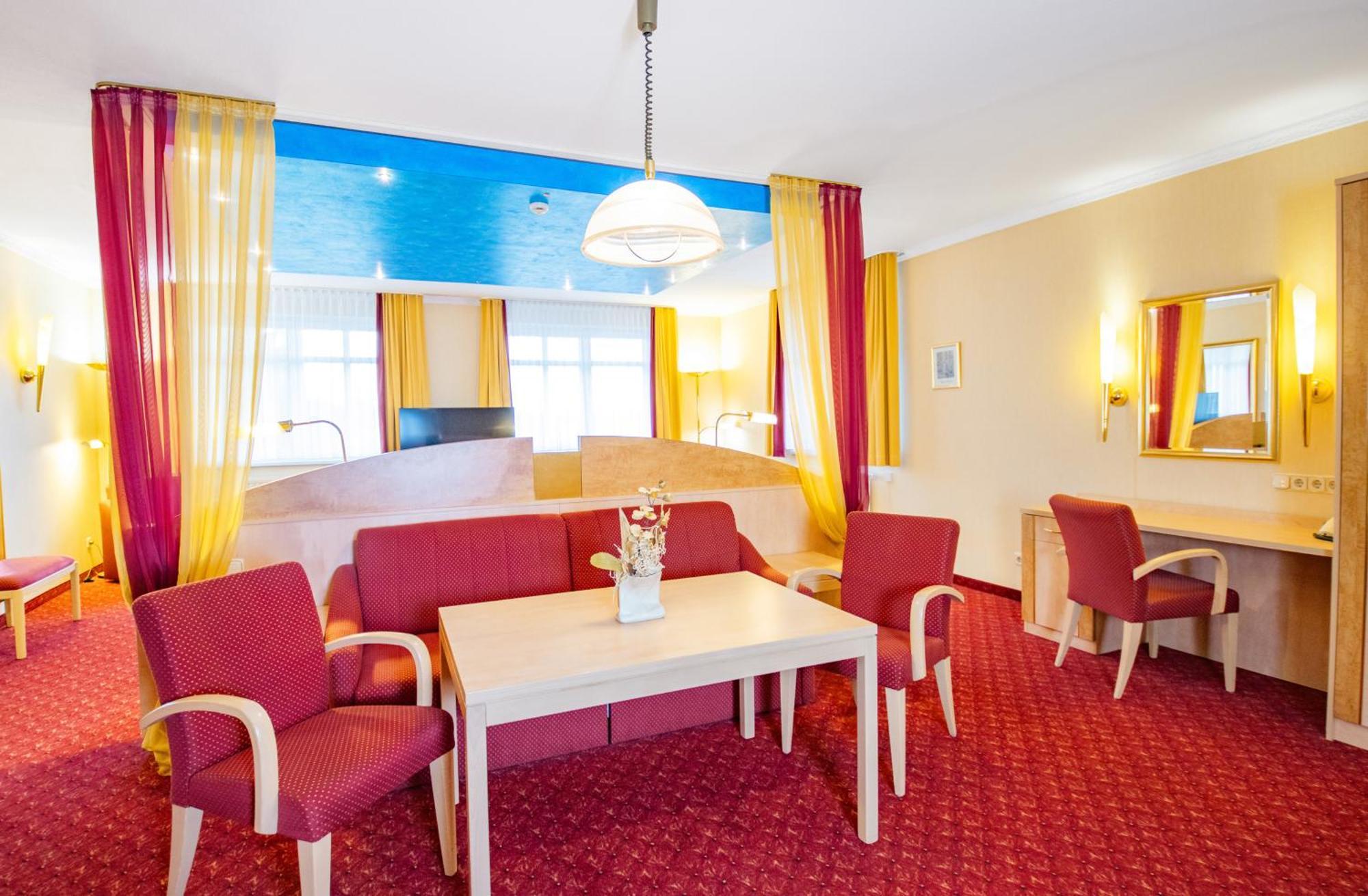 Ferien Hotel Spree-Neisse Neuhausen  Ruang foto