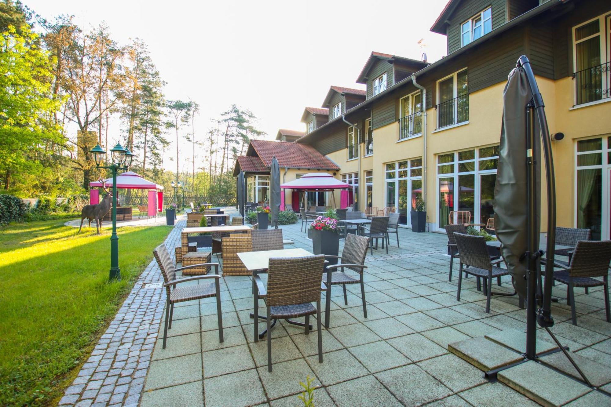 Ferien Hotel Spree-Neisse Neuhausen  Bagian luar foto