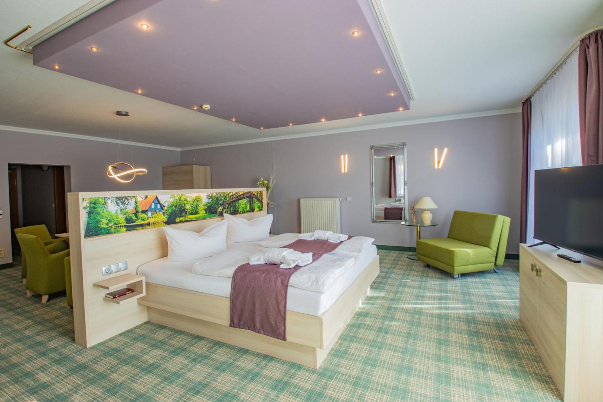 Ferien Hotel Spree-Neisse Neuhausen  Bagian luar foto