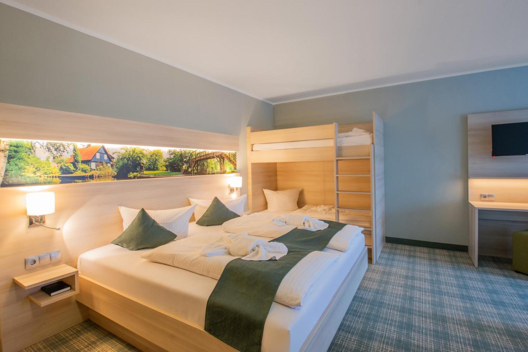 Ferien Hotel Spree-Neisse Neuhausen  Bagian luar foto